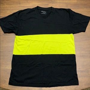 🌱3/$10 Men’s V-neck T-Shirt.